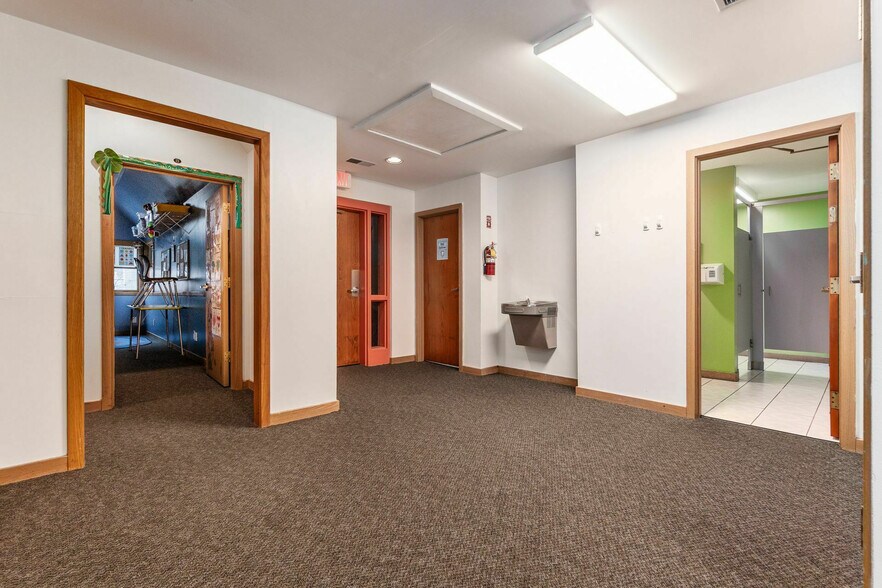 More Photos Of , Columbus Office For Sale