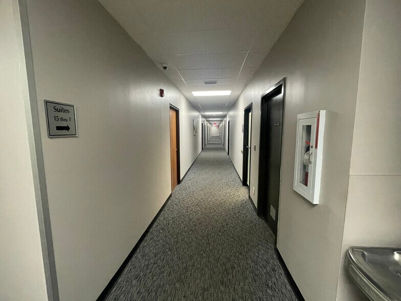 More Photos Of 13057 W Center Rd, Omaha Office For Lease