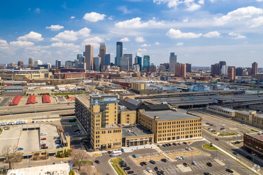 More Photos Of 275 Market St, Minneapolis Office For Lease