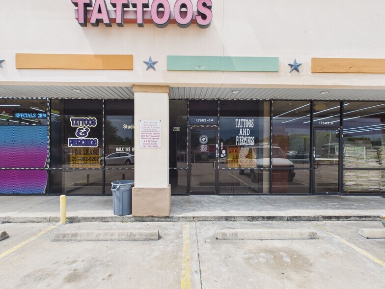 More Photos Of 17602 W Little York Rd, Houston General Retail For Lease