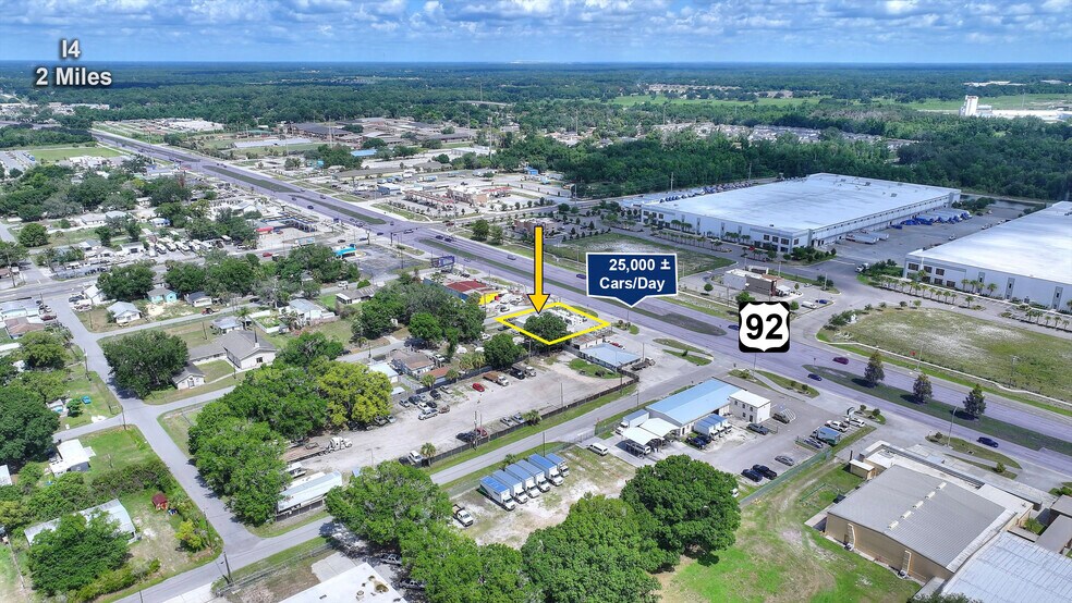More Photos Of 2016 W Memorial Blvd, Lakeland Auto Repair For Lease