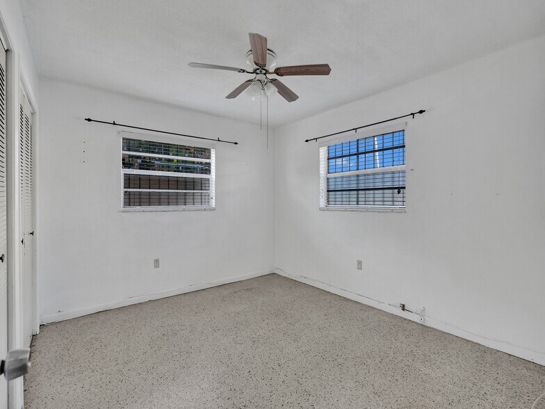 More Photos Of 720 W 16th, Hialeah Apartments For Sale
