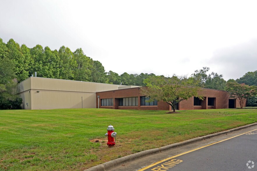 More Photos Of 1303-1339 5th Ave, Garner General Retail For Lease