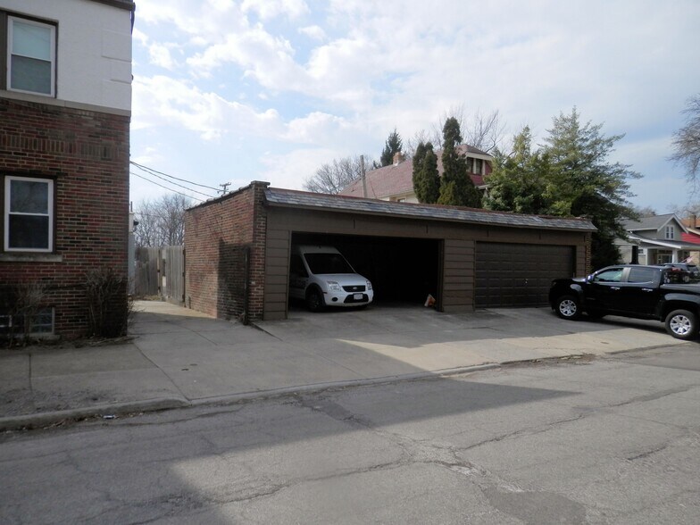 More Photos Of 4172-4178 Rocky River Dr, Cleveland General Retail For Sale