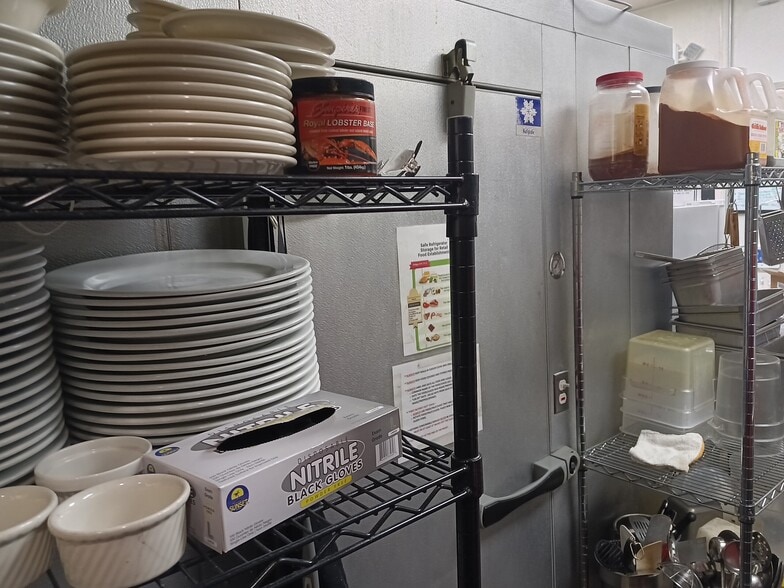 More Photos Of 920 Studemont St, Houston General Retail For Sale