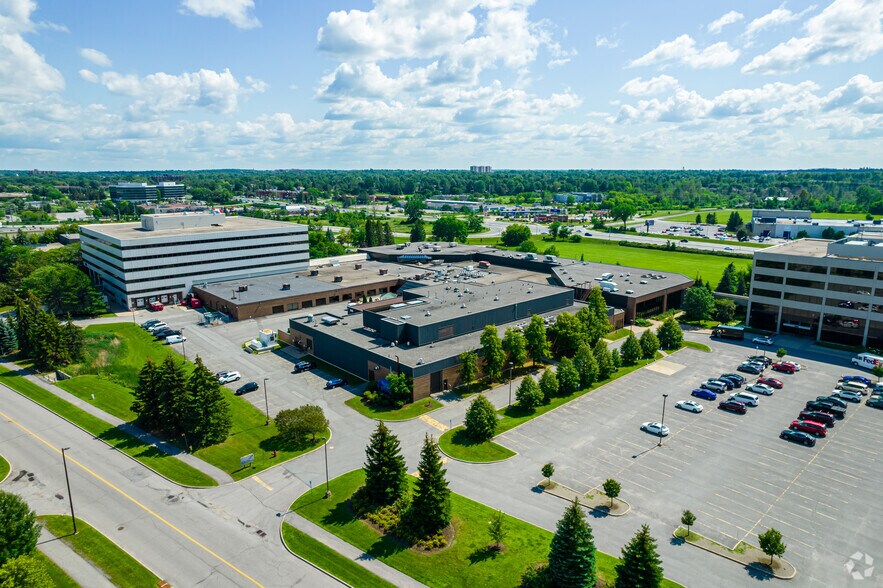 More Photos Of 390 March Rd, Ottawa Flex For Lease