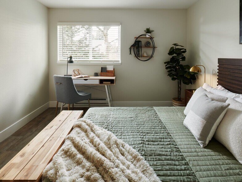 More Photos Of 2231 NE Bridgecreek Ave, Vancouver Apartments For Sale