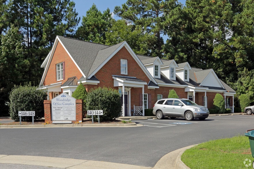 Primary Photo Of 140-148 Woodridge Ct, Rocky Mount Office For Sale