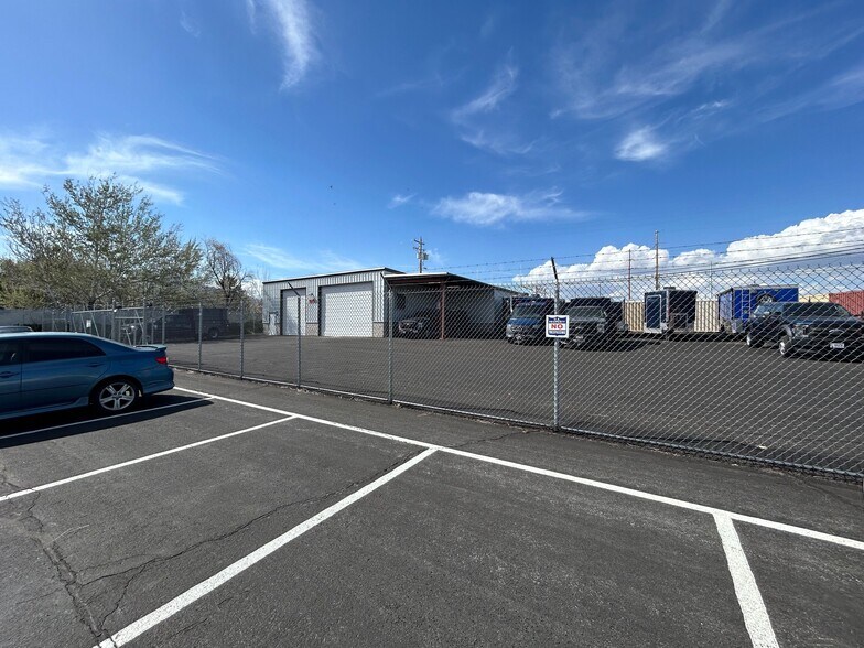 More Photos Of , Carson City Office For Sale