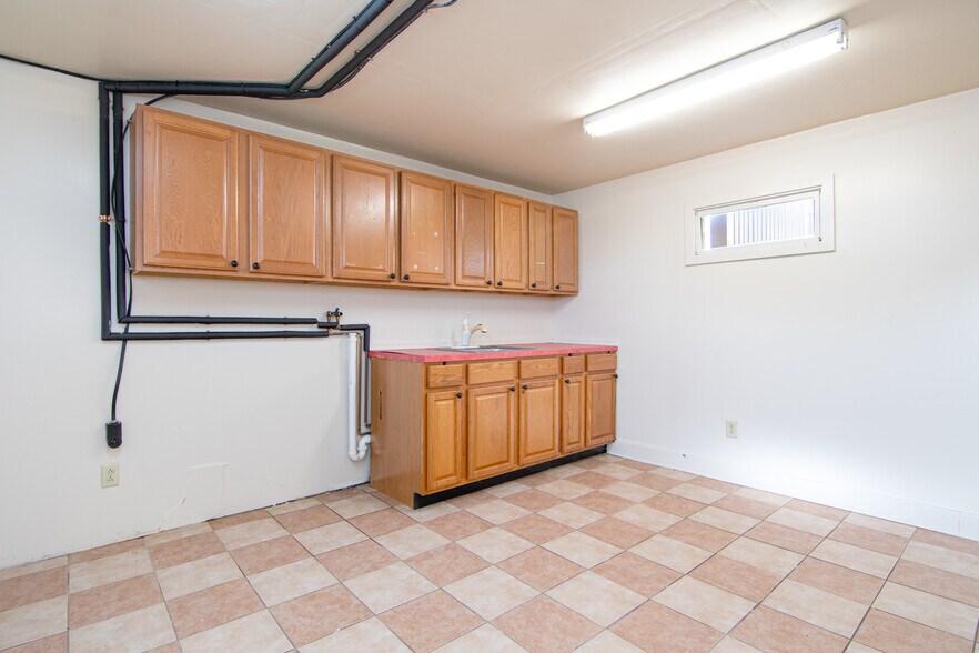 More Photos Of 500 N Pike Rd, Sarver Office Residential For Sale