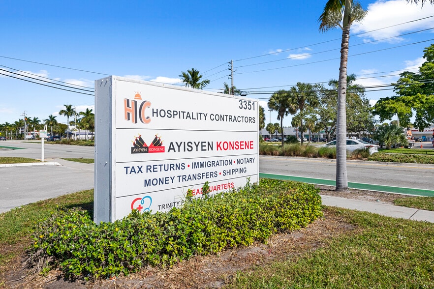 More Photos Of 3351 N Andrews Ave, Oakland Park Storefront Retail Office For Sale