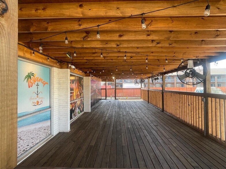 More Photos Of 1017 61st St, Galveston Restaurant For Sale