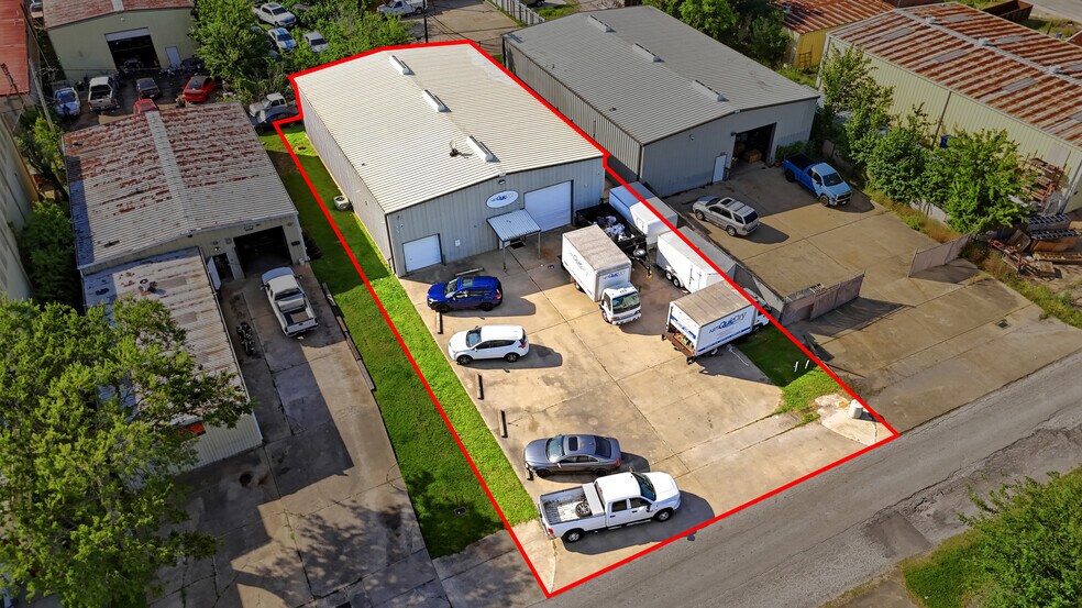 More Photos Of 1309 Illinois Ave, South Houston Warehouse For Sale