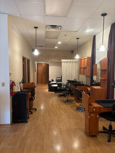 More Photos Of 2675-2751 S Calhoun Rd, New Berlin General Retail For Sale