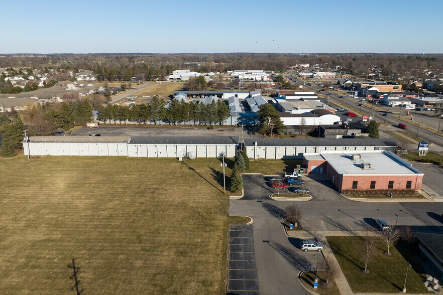 More Photos Of 1445 W Chicago Blvd, Tecumseh Hotel For Sale