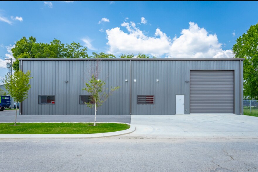 More Photos Of 1409 E 51st St, Chattanooga Warehouse For Lease