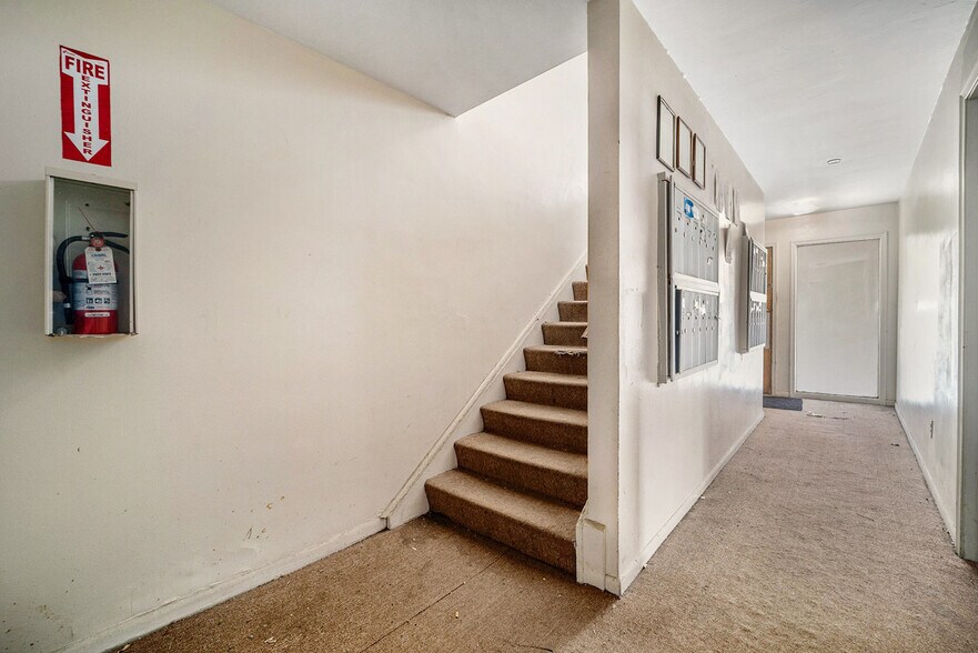 More Photos Of 19625 Conant, Detroit Multifamily For Sale