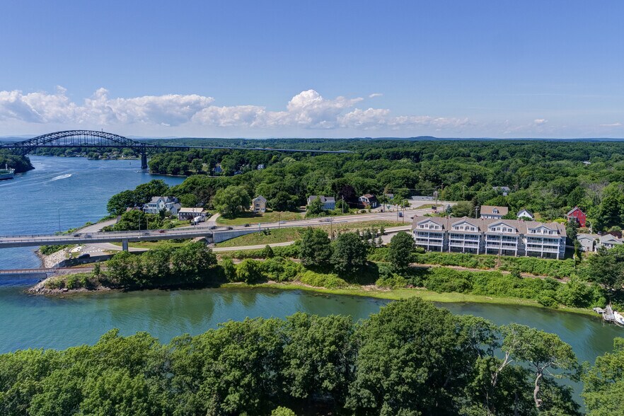 More Photos Of 19 Bridge St, Kittery Coworking Space