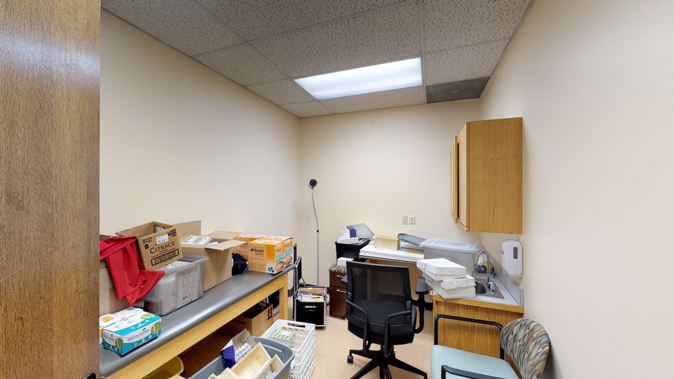 More Photos Of 3235 Main Ave, Durango Medical For Lease