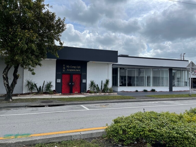 More Photos Of 12343-12345 W Dixie Hwy, North Miami Storefront For Lease