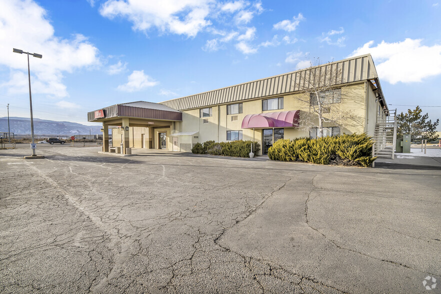 Primary Photo Of 2210 Highway 6 & 50, Grand Junction Hotel For Lease