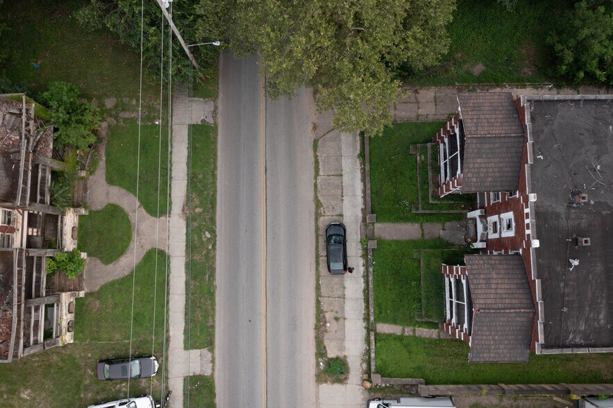 More Photos Of 1780 E 89th St, Cleveland Apartments For Sale