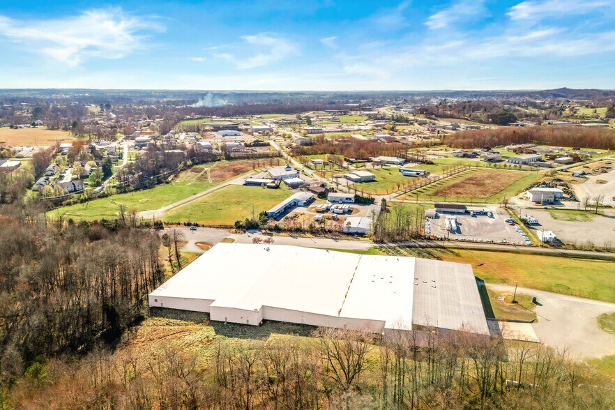More Photos Of 415 Barbourville Rd, London Warehouse For Sale