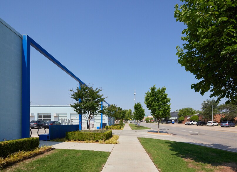 More Photos Of 220 NW 13th St, Oklahoma City Storefront Retail Office For Lease