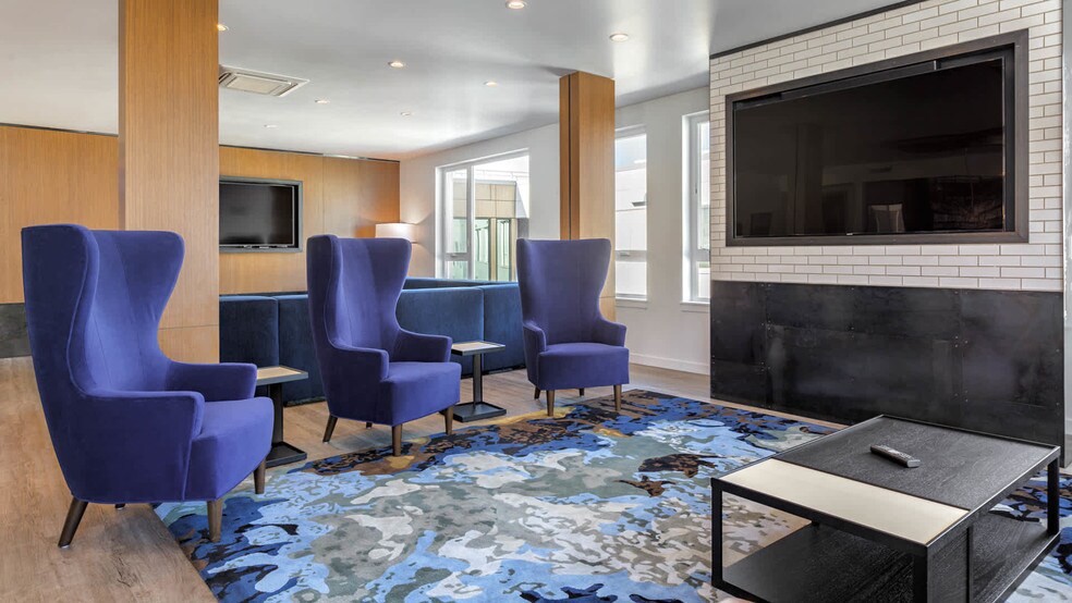 More Photos Of 221 Minor Ave N, Seattle Multifamily For Sale