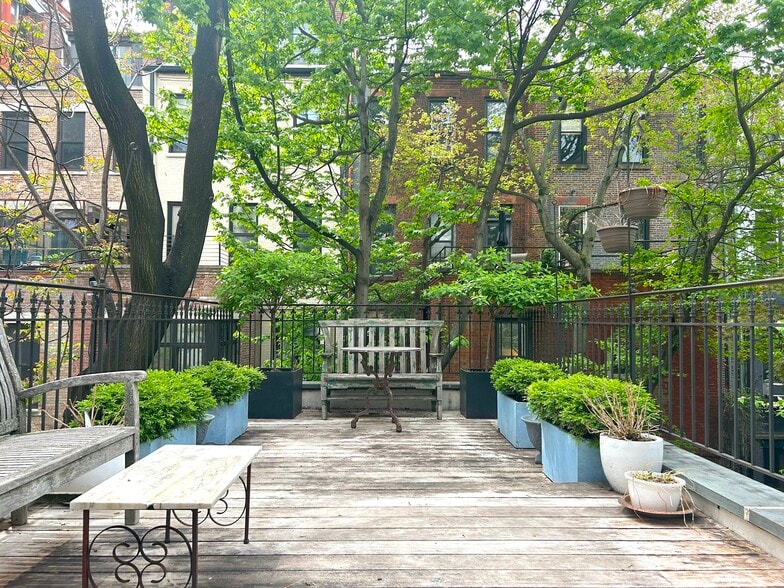 Primary Photo Of 28 W 89th St, New York Apartments For Sale