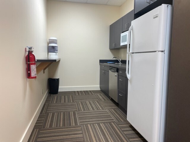 More Photos Of 122 17th Ave SE, Calgary Storefront Retail Office For Lease