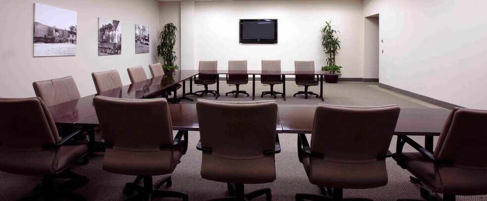 More Photos Of 1 Commerce St, Montgomery Office For Lease