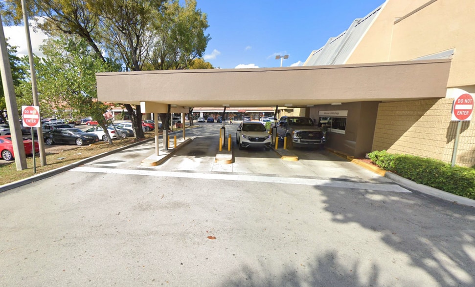 More Photos Of 10781 W Flagler St, Miami Bank For Sale