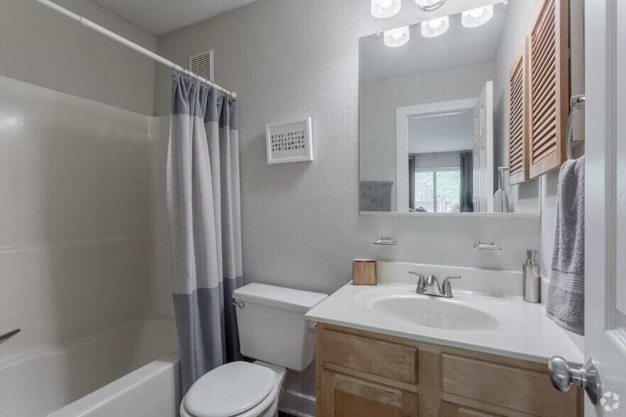 More Photos Of 6701 Carnation St, Richmond Apartments For Sale