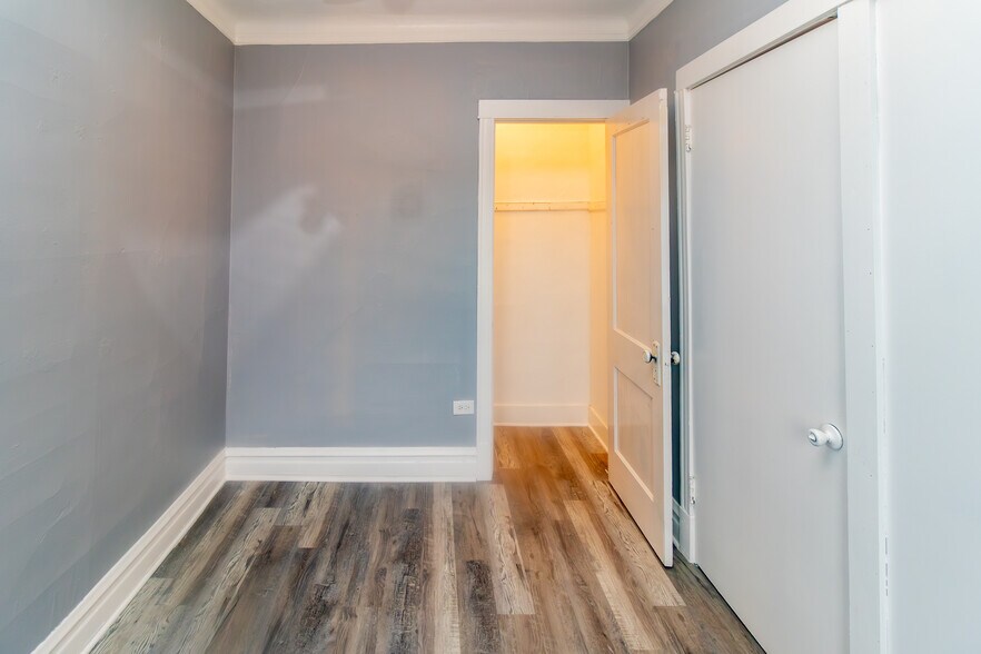 More Photos Of 7304 S Union Ave, Chicago Apartments For Sale