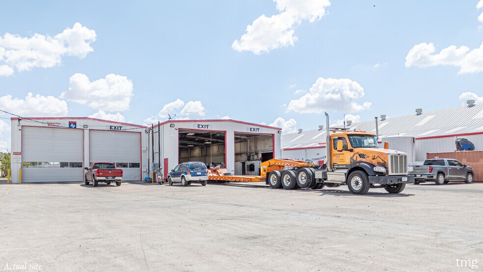 More Photos Of 1506 W 2nd St, Odessa Auto Repair For Sale