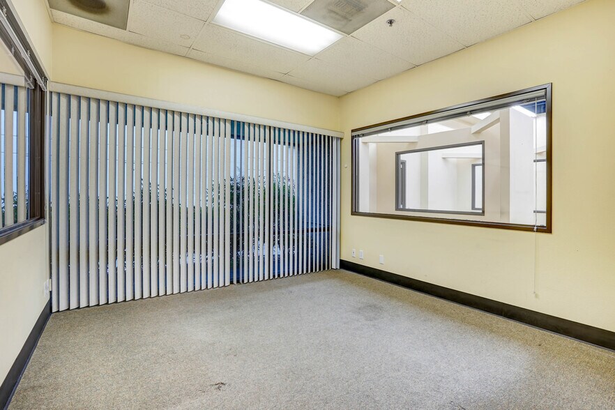More Photos Of 10251 Trademark St, Rancho Cucamonga Office For Lease