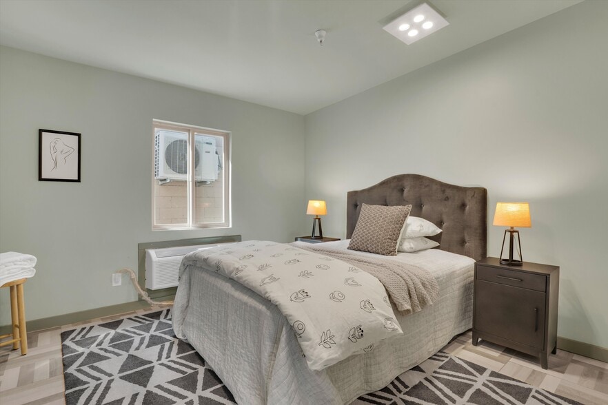 More Photos Of 640 State Highway 12, Rio Vista Hotel For Sale