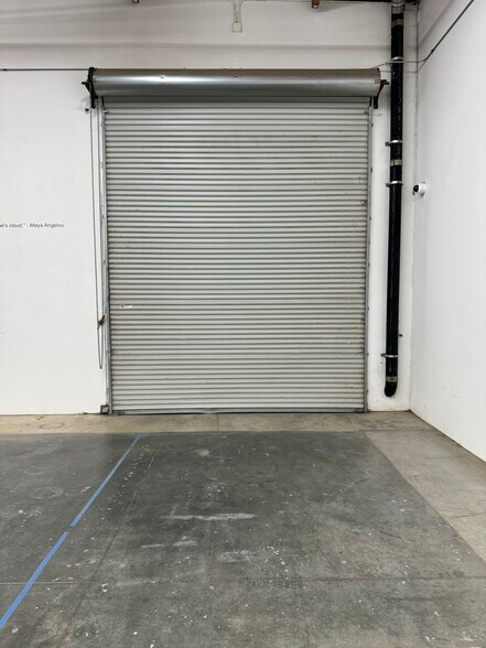 More Photos Of 758 Calle Plano, Camarillo Warehouse For Lease