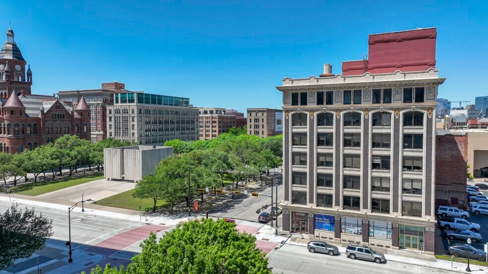More Photos Of 701 Commerce St, Dallas Office For Sale