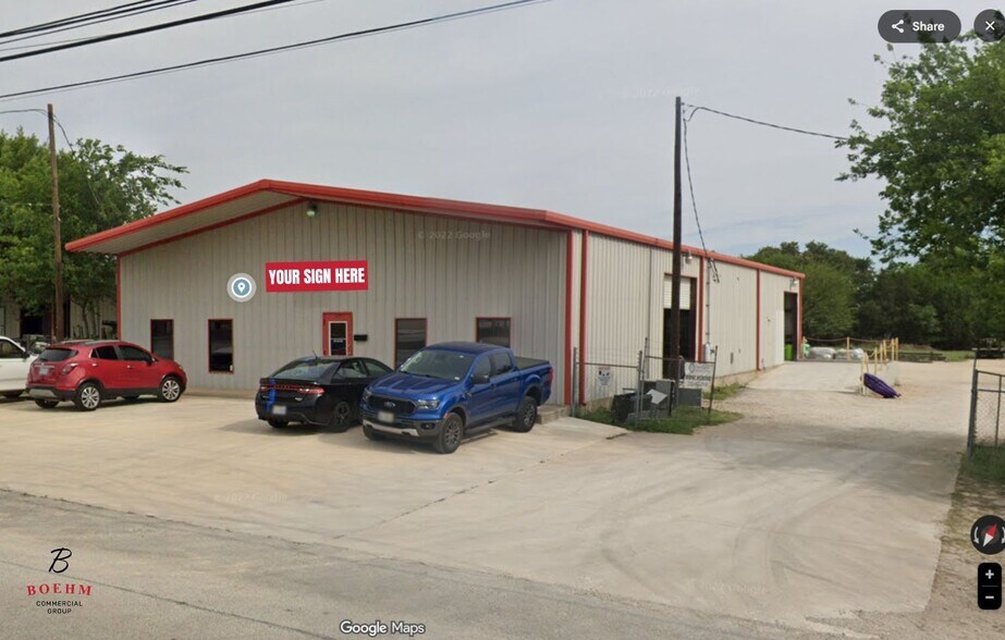 More Photos Of 129 Industrial Dr, Boerne Warehouse For Lease