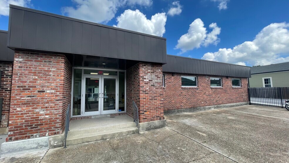 More Photos Of 319 N Tonti St, New Orleans Religious Facility For Lease