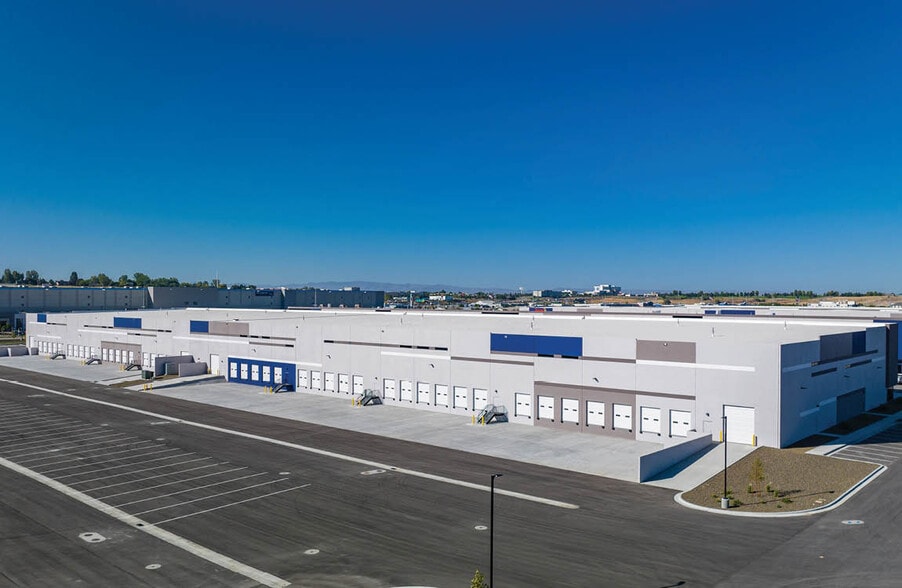 More Photos Of 5300 E Franklin Rd, Nampa Unknown For Lease