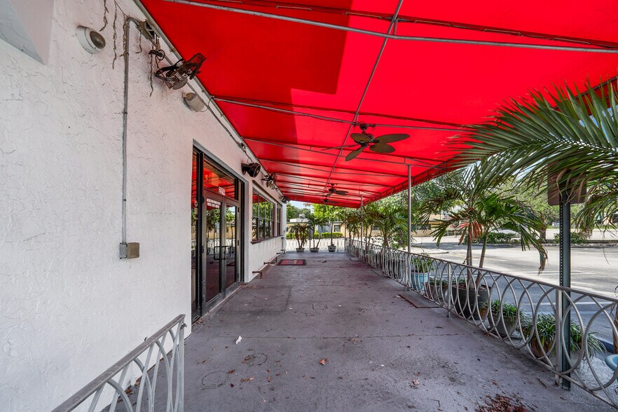 More Photos Of 2200 N Federal Hwy, Pompano Beach Bowling Alley For Sale