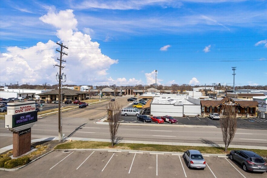 More Photos Of 312 3rd St S, Nampa Storefront Retail Office For Sale