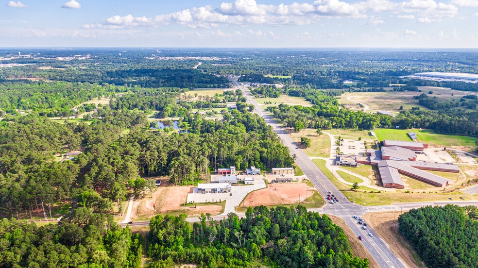 More Photos Of 5848 Judson Rd, Longview Storefront For Lease