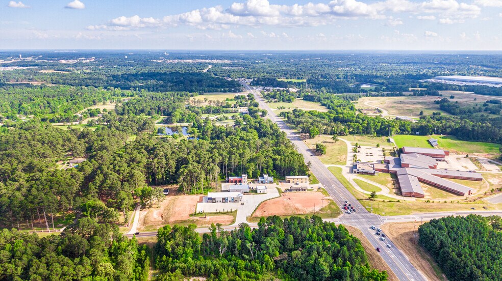 More Photos Of 5848 Judson Rd, Longview Storefront For Lease
