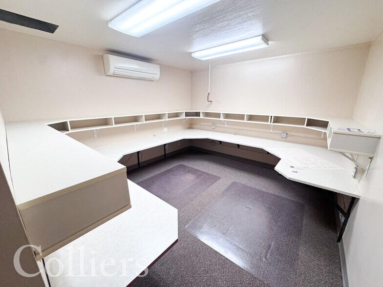 More Photos Of 404 E Elm St, Caldwell Medical For Sale