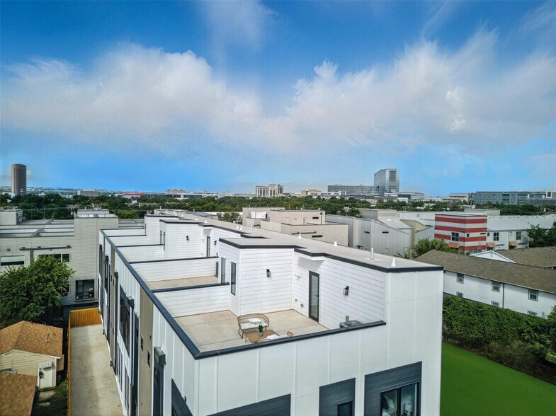 More Photos Of 4611 Fairmount St, Dallas Apartments For Sale