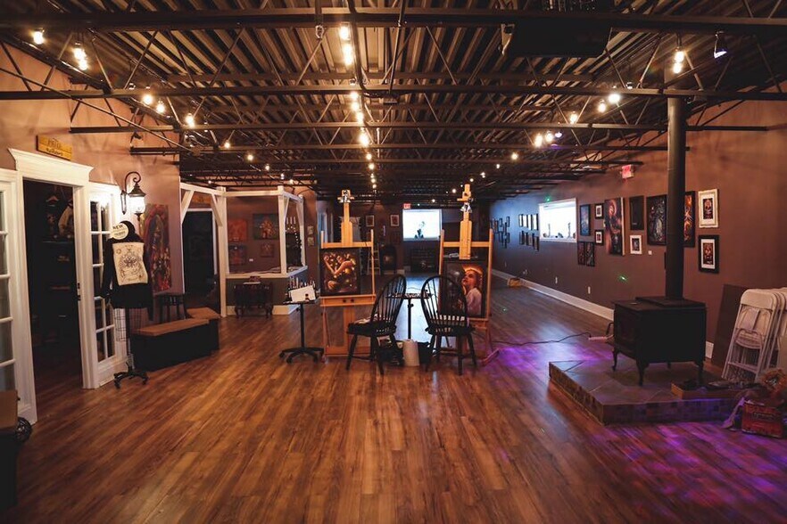 Primary Photo Of 3001 New St, Oceanside General Retail For Lease